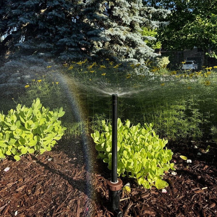 Hunter Pro-Spray PRS30 pressure-regulated pop-up spray head